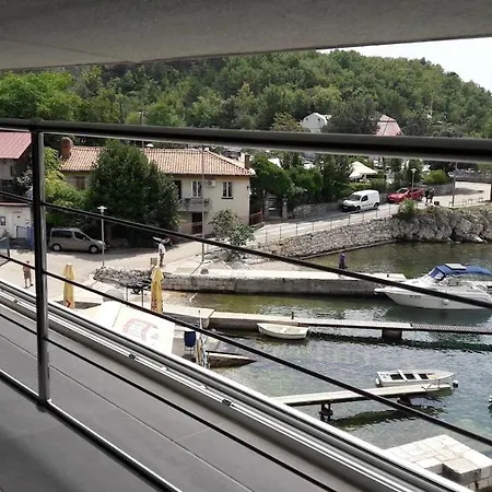 Apartman Luxury Five Star In Old Marina